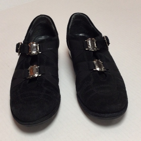 Stuart Weitzman Suede Metal Detail Sneakers Sz 5 - Picture 3 of 12